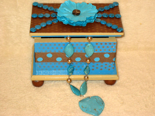 Turquoise Box & Necklace