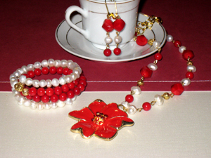 Canadian Beauty jewellery set