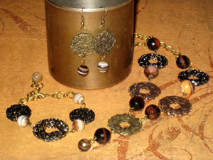Sardonyx and Metal Circles Jewellery Set