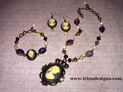 Violet Cameo jewellery set