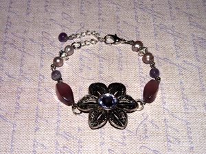 Violet Daisy bracelet