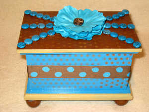 Turquoise Dots Box